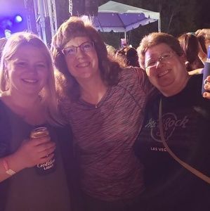 Meet your Posher, Heidi